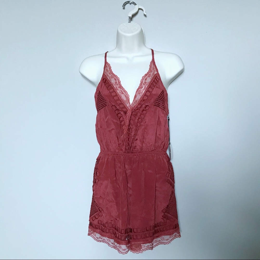 New Tularosa romper laced sleeveless shorts size S